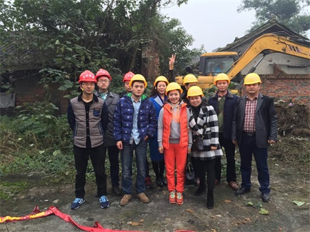 東坡區(qū)松江鎮(zhèn)農(nóng)貿(mào)市場開工(圖1) 東坡區(qū)松江鎮(zhèn)農(nóng)貿(mào)市場開工(圖1)